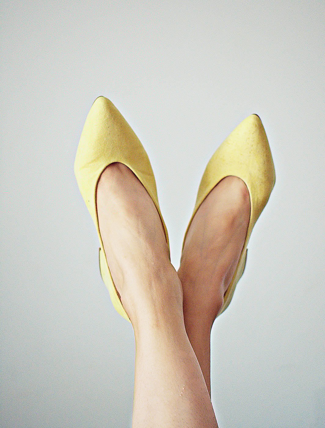 Mid heel shoes